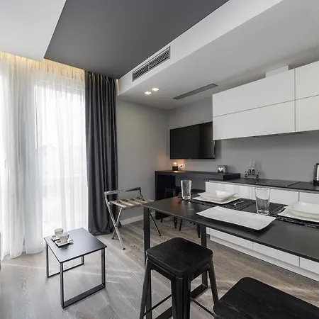 Artis Lux Apartamento