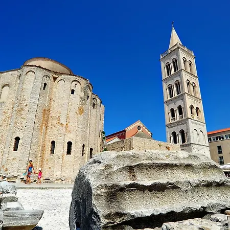 Artis Lux * Zadar